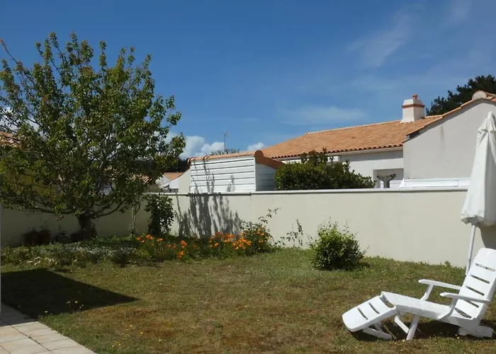 Maison Lumineuse Avec Jardin - 4 Personnes - Fr-1-540-286 *