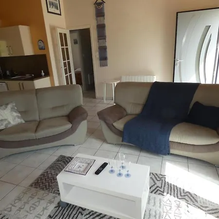 Maison Lumineuse Avec Jardin - 4 Personnes - Fr-1-540-286 Feriehus