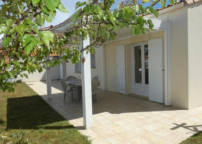 Maison Lumineuse Avec Jardin - 4 Personnes - Fr-1-540-286